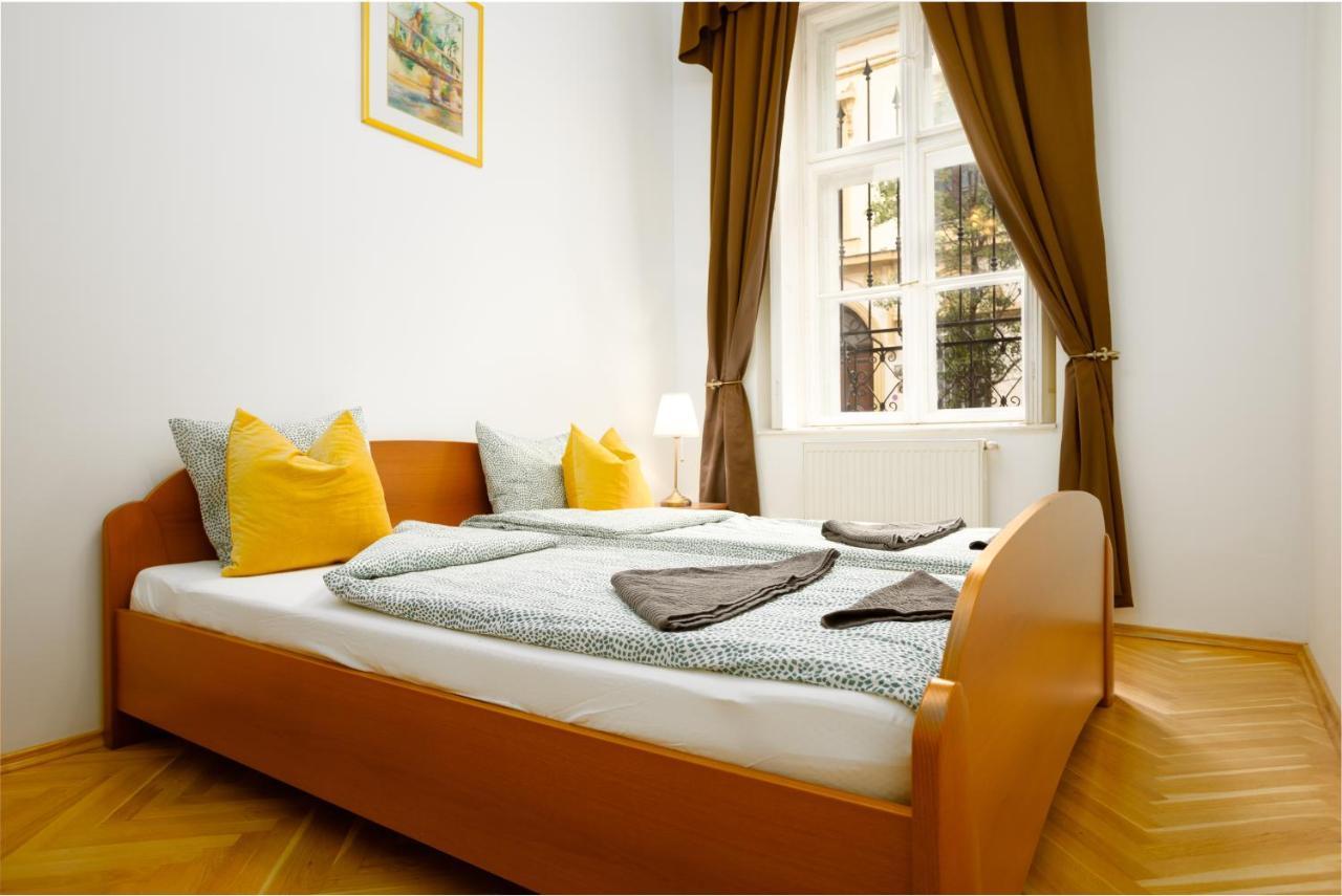 Emerald Suite With Free Parking Βουδαπέστη Εξωτερικό φωτογραφία